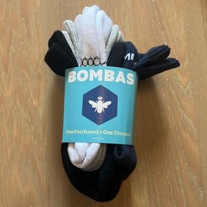 Bombas four pack women’s midweight crew socks - size small